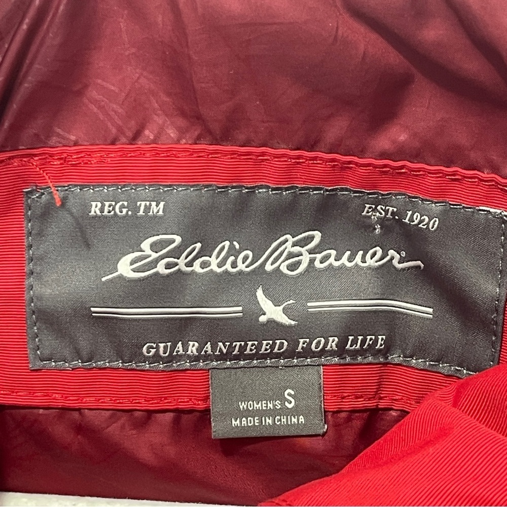 Eddie Bauer Charly Parka Rain Jacket Red Size Small Weatheredge Waterproof Wind - Picture 4 of 16